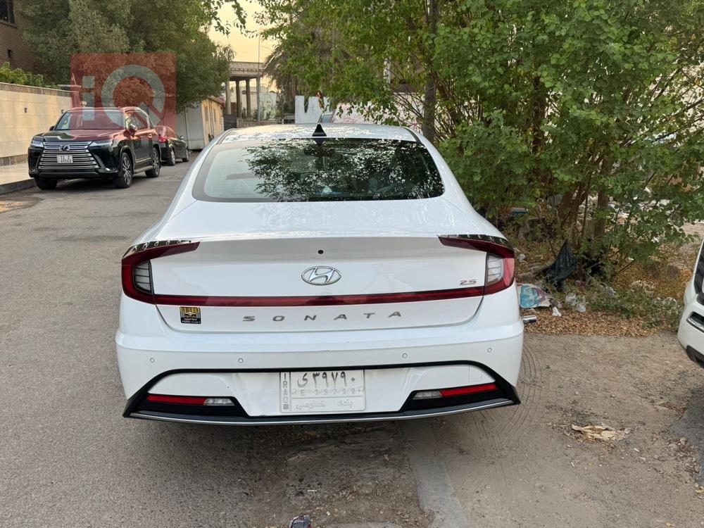 هیۆندای سۆناتا